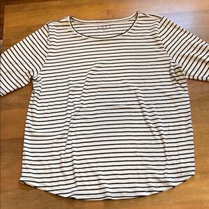 LOFT XL Black and White Striped Short Sleeve Top